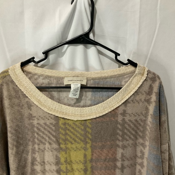 Saints and Hearts Womens Plaid Soft Sweater Size Large Multi Color - Picture 5 of 16